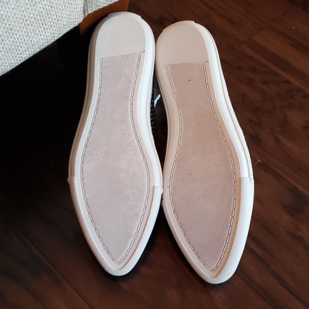 Shoes - Picture 2 of 2